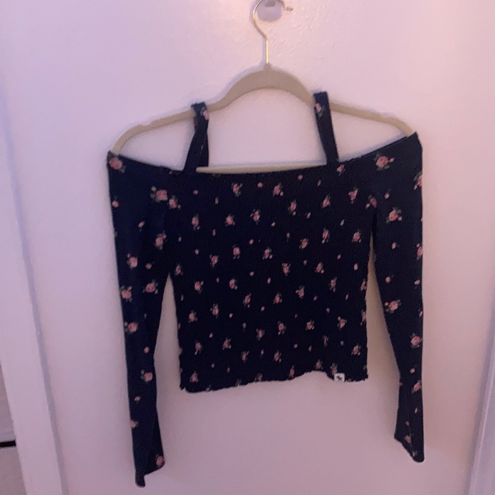 Navy blue cold shoulder top with pink flowers